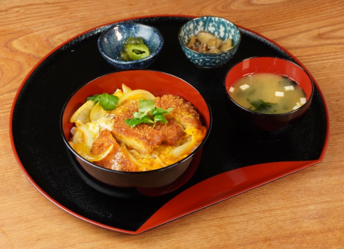 かつ丼